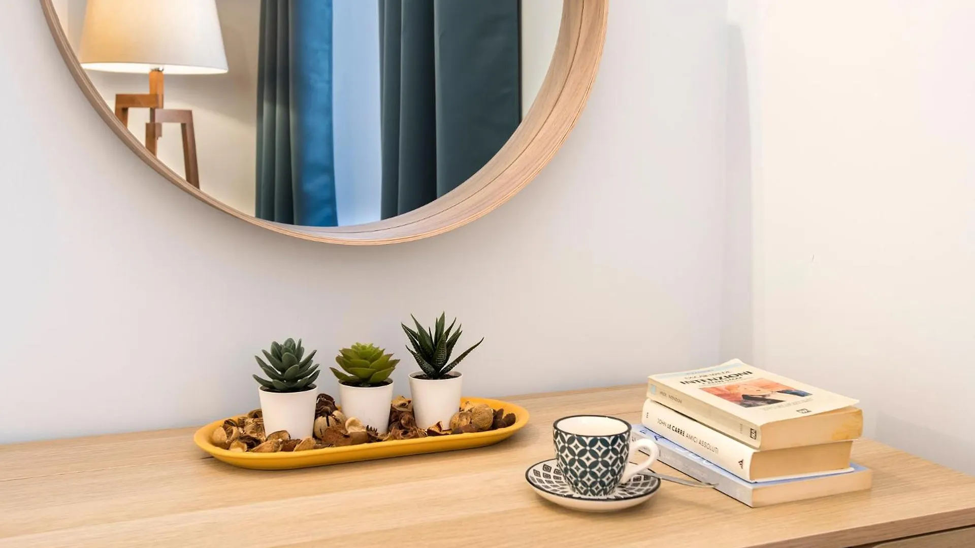 Apartment Montebello Style Rome Italy
