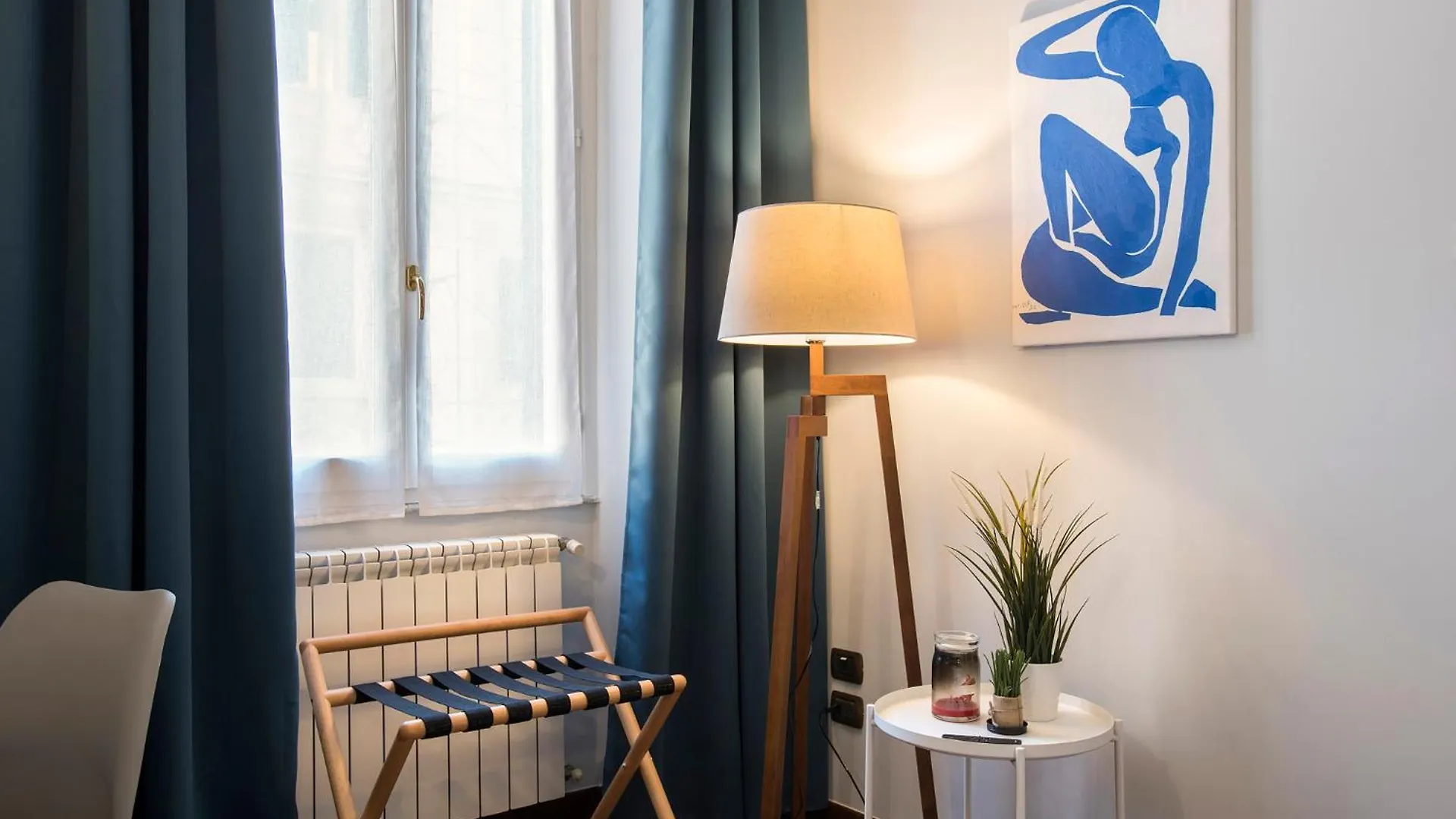 Apartment Montebello Style Rome Italy