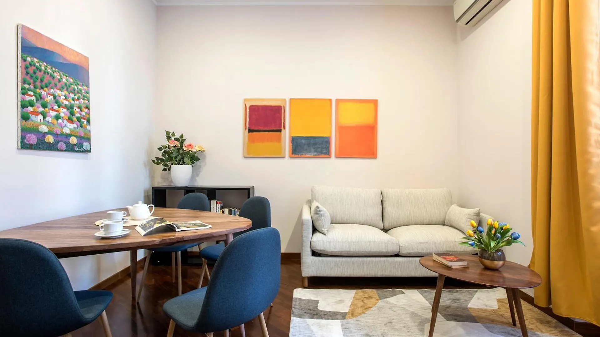 Apartment Montebello Style Rome Italy